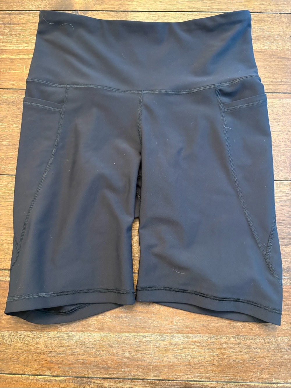 Old Navy High-Waist Black Women's Active Bike Shorts